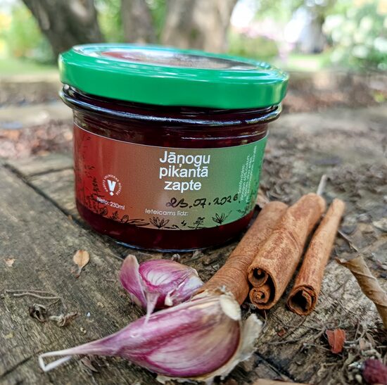 Pikantā jāņogu zapte